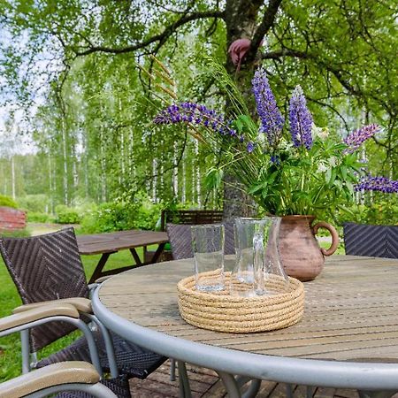Poppelstrand Nuuksio, Pet Friendly Guest Apartment Εξωτερικό φωτογραφία