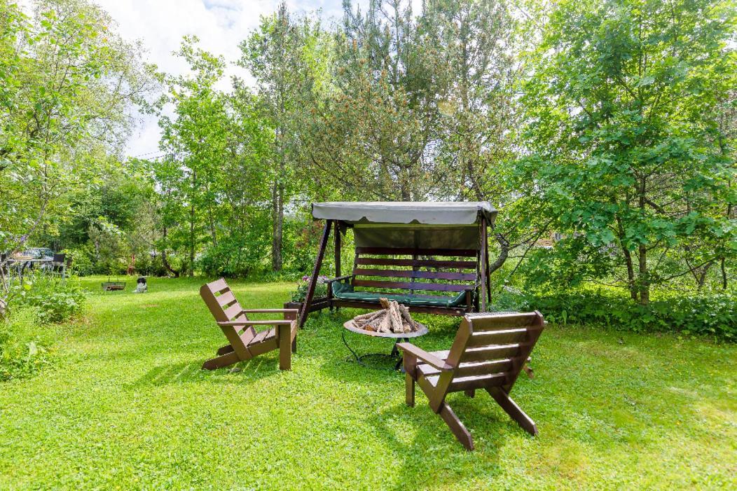 Poppelstrand Nuuksio, Pet Friendly Guest Apartment Εξωτερικό φωτογραφία