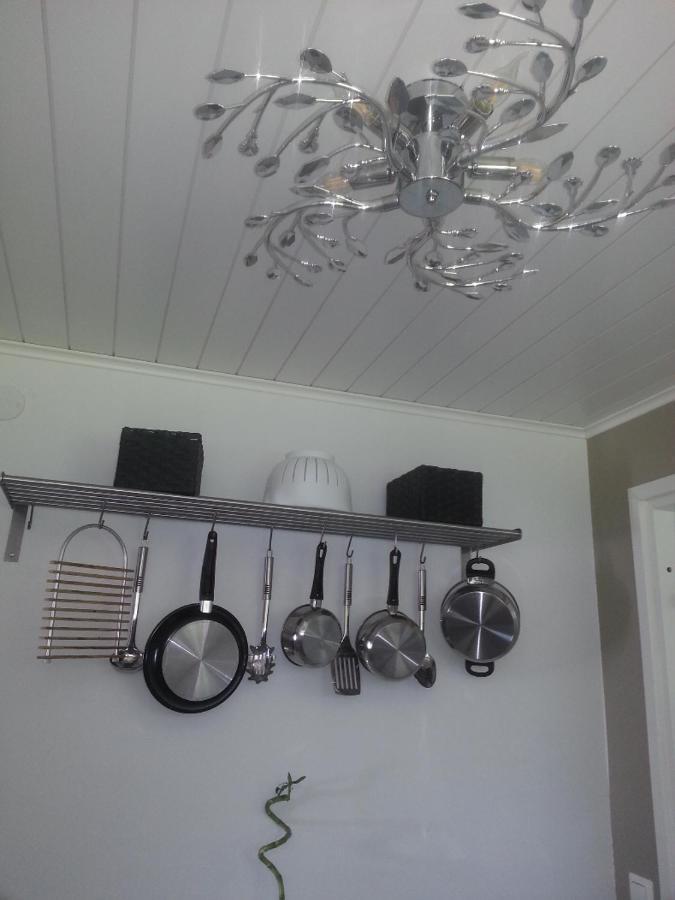 Poppelstrand Nuuksio, Pet Friendly Guest Apartment Εξωτερικό φωτογραφία