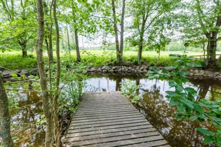 Poppelstrand Nuuksio, Pet Friendly Guest Apartment Εξωτερικό φωτογραφία
