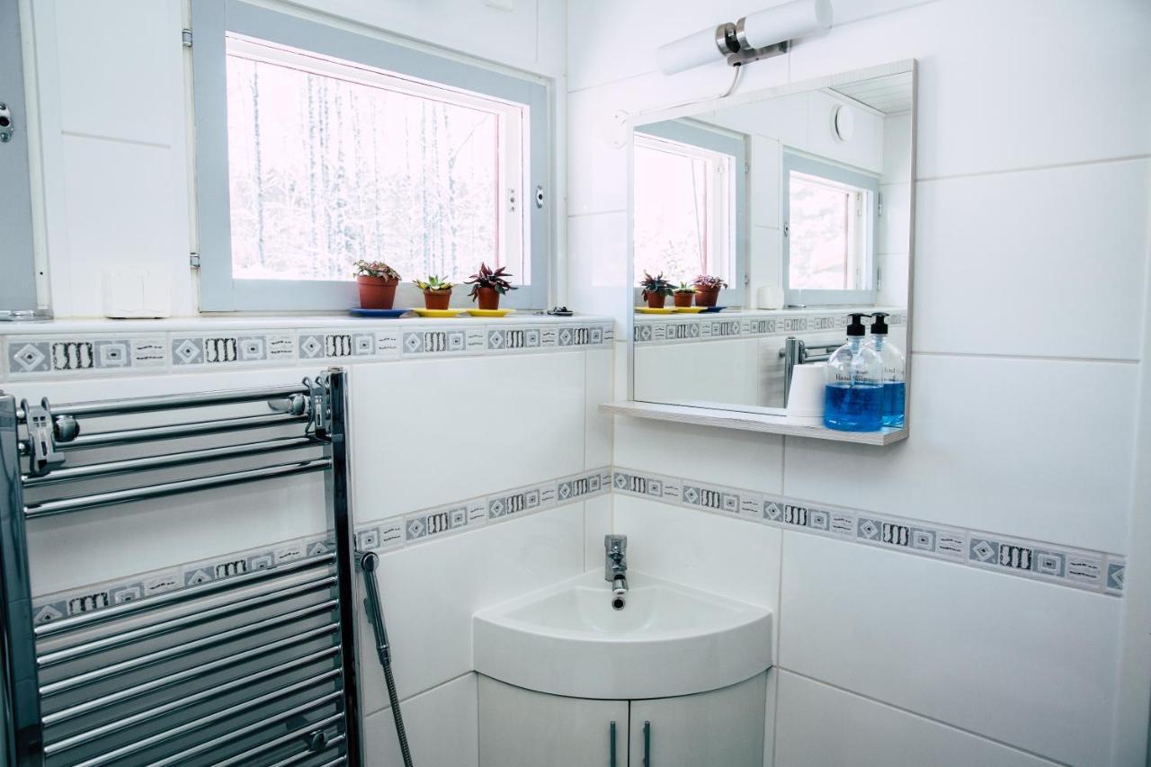 Poppelstrand Nuuksio, Pet Friendly Guest Apartment Εξωτερικό φωτογραφία