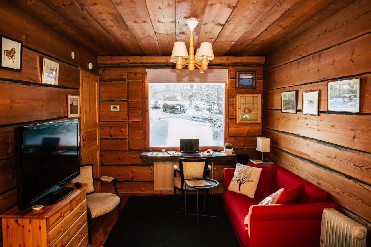Poppelstrand Nuuksio, Pet Friendly Guest Apartment Εξωτερικό φωτογραφία